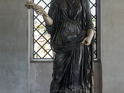 Museo Archeologico Nazionale Collezione Farnese - Iside - Fortuna - Marmo bigio morato | Andrea Jemolo