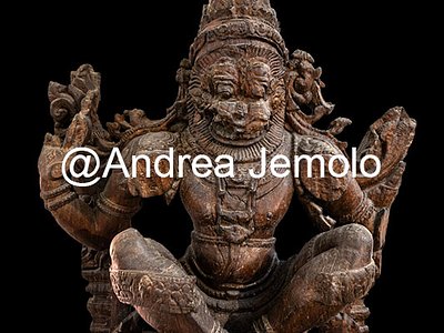 Napier Museum Narasimha, wood carving, cm. 81 x 63 | Andrea Jemolo