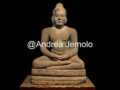 Napier Museum Sculpture of Buddha seated on a peeta in yogasana pose, stone, cm. 79 x 54 | Andrea Jemolo
