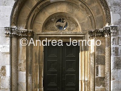 Church of St. John the Baptist - Crkva sv. Ivana Krstitelja Portal | Andrea Jemolo