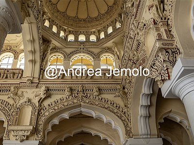 Thirumalai Nayakkar Mahal Sculptures and ceiling decorations from the 17th century | Andrea Jemolo