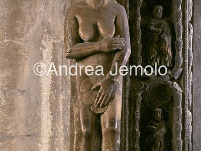 Cathedral Portal - Eve | Andrea Jemolo