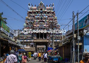 Ranganathaswamy Temple The market and Ranga Ranga Gopuram of the Ranganathaswamy Temple | Andrea Jemolo