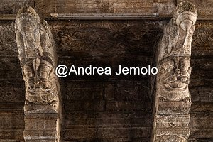 Ranganathaswamy Temple The Garuda Mandapa in Ranganathaswamy temple - Carved granite capitals | Andrea Jemolo