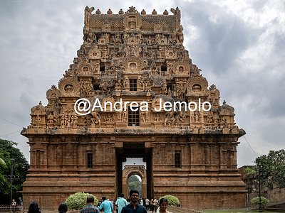 Brihadishvara Temple Gopuram'Keralantakan Tiruvasal, al tempio di Brihadeshwara | Andrea Jemolo