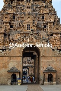 Brihadishvara Temple Maratha entrance to the Brihadeshwara temple | Andrea Jemolo