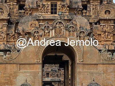 Brihadishvara Temple Maratha entrance to the Brihadeshwara temple | Andrea Jemolo