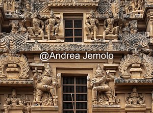 Brihadishvara Temple Gopuram'Keralantakan Tiruvasal, to the Brihadeshwara temple | Andrea Jemolo