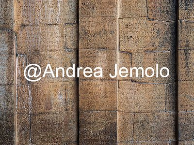 Brihadishvara Temple Tamil and Sanskrit inscriptions on a pillar of the Brihadeshwara temple | Andrea Jemolo