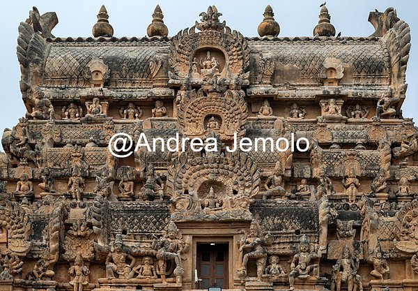 Brihadishvara Temple Gopuram'Keralantakan Tiruvasal, to the Brihadeshwara temple | Andrea Jemolo