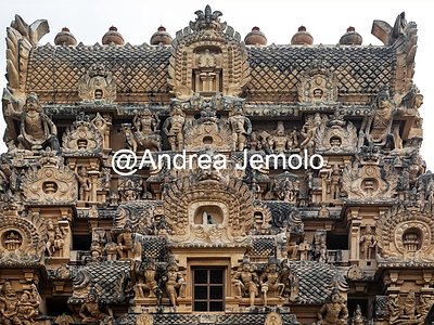 Brihadishvara Temple Gopuram'Keralantakan Tiruvasal, to the Brihadeshwara temple | Andrea Jemolo