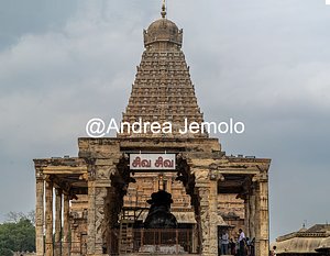 Brihadishvara Temple Nandi Mandapam (Pavilion) of the Brihadeshwara temple | Andrea Jemolo
