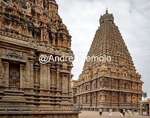 Brihadishvara Temple Chandikesvara Shrine (Sanctuary) and the main vimana of the temple of Brihadishvara | Andrea Jemolo