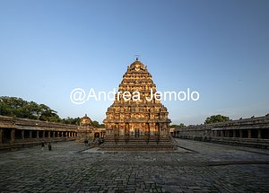 Airavatesvara Temple Gopuram of Airavatesvara Temple, west side | Andrea Jemolo