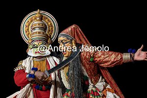 Kathakali Kathakali dancers re-enact a story from Hindu mythology | Andrea Jemolo