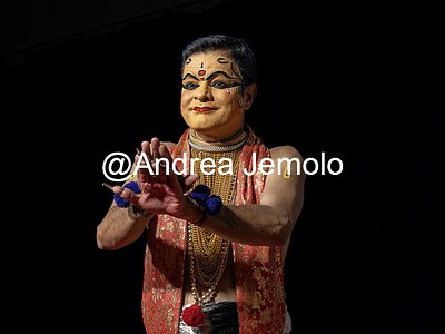 Kathakali Kathakali - Portrait of a Kathakali dancer while representing the condition of serenity | Andrea Jemolo
