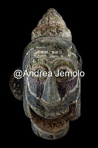 Theyyam Ancient mask for the Theyyam | Andrea Jemolo