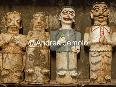 Votive figurines Votive figurines | Andrea Jemolo