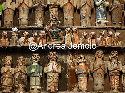 Votive figurines Votive figurines | Andrea Jemolo