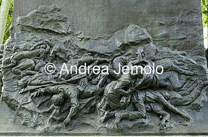 Monument to Anita Garibaldi Anita, taken prisoner after the battle, manages to escape and searches for Garibaldi's body | Andrea Jemolo