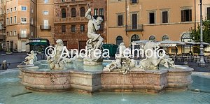 Fountain of Neptune View from the west - overview of the fountain | Andrea Jemolo