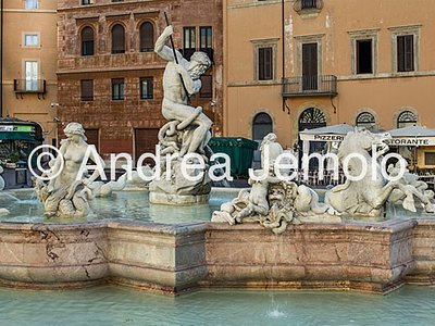 Fountain of Neptune View from the west - overview of the fountain | Andrea Jemolo