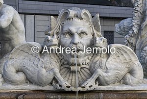 Fontana del Moro Moro statue | Andrea Jemolo