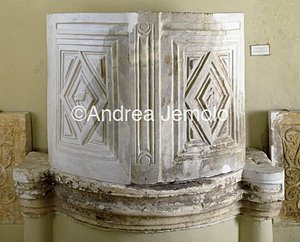 Museo Storico Ambone da Agios Titos | Andrea Jemolo