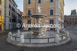 Fountain of Piazza d'Aracoeli Overview of the fountain | Andrea Jemolo