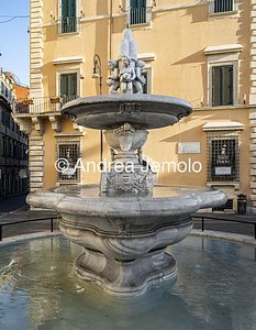Fountain of Piazza d'Aracoeli Overview of the fountain | Andrea Jemolo