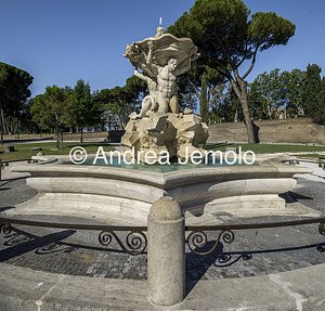 Triton Fountain in Piazza Bocca della Verità Overview of the fountain | Andrea Jemolo