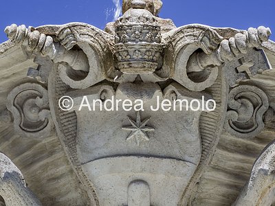 Triton Fountain in Piazza Bocca della Verità Coat of arms of the Albani family | Andrea Jemolo