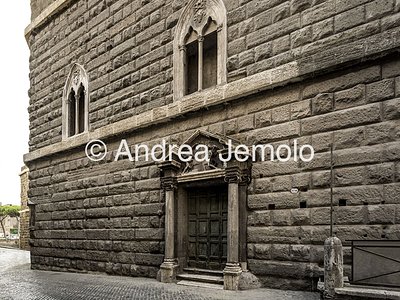 Il muraglione perimetrale di fondo del Foro di Augusto Da via Tor de' Conti | Andrea Jemolo