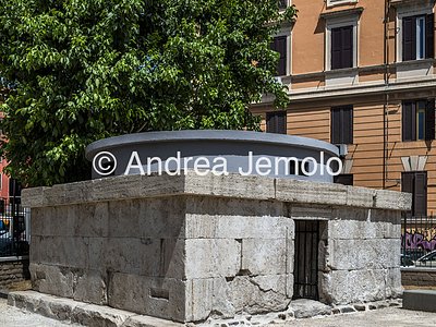 Sepolcro di largo Talamo Visione d'insieme | Andrea Jemolo