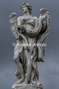 Ponte Sant'Angelo and the ten statues depicting Angels carrying the instruments of the Passion Angel with the Garment and Dice | Andrea Jemolo