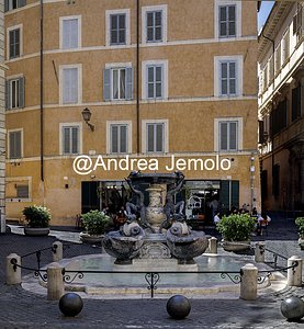 Fontana delle Tartarughe in Piazza Mattei Visione d'insieme della fontana | Andrea Jemolo