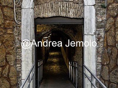Mausoleo Monte del Grano Portone d'ingresso | Andrea Jemolo