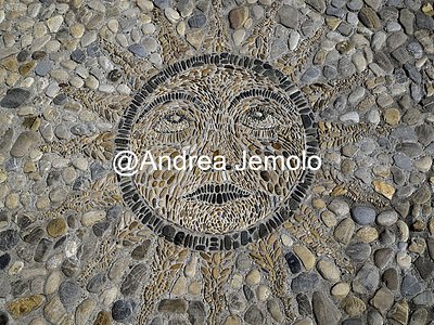 Giardino di Piazza Mazzini Giardino di Piazza Mazzini - Mosaico | Andrea Jemolo