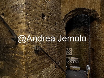 Ipogeo di via Livenza Ipogeo di via Livenza - Scale originali dell'Ipogeo | Andrea Jemolo