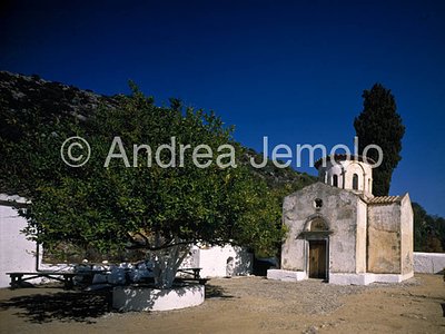 Monastery of Panagia Gouverniotissa Exterior | Andrea Jemolo