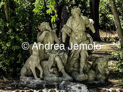 Villa Sciarra Gruppo di Diana ed Endimione accato alla fontana della Grande vasca | Andrea Jemolo