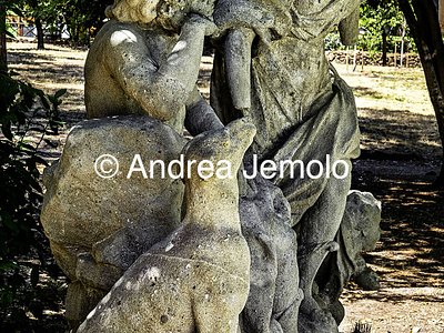 Villa Sciarra Gruppo di Diana ed Endimione accato alla fontana della Grande vasca | Andrea Jemolo