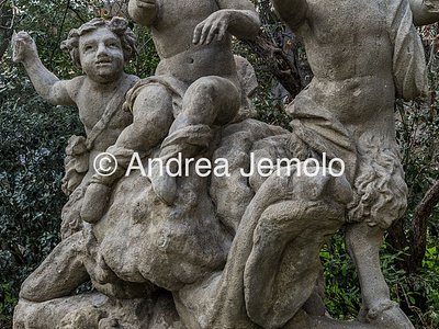 Villa Sciarra Snail Fountain | Andrea Jemolo