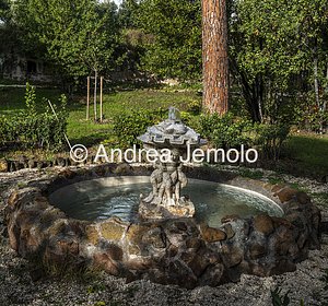 Villa Sciarra Fontana delle Sirene | Andrea Jemolo