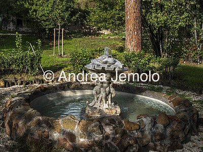 Villa Sciarra Fontana delle Sirene | Andrea Jemolo
