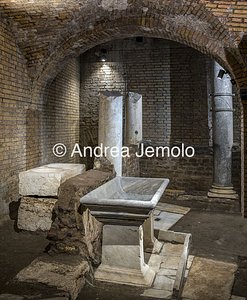 Roman house in the basement of the Museo Barracco  | Andrea Jemolo