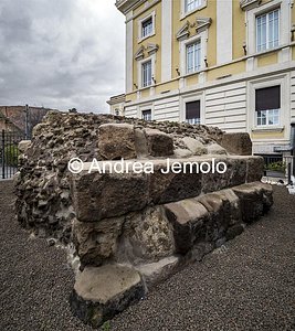 Mura Serviane Le mura a Largo Giovanni Montemartini | Andrea Jemolo