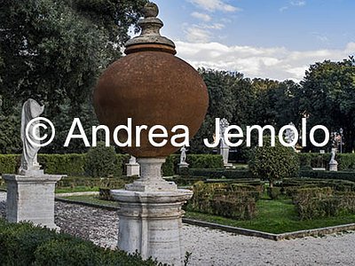 Villa Borghese Piazzale Scipione Borghese | Andrea Jemolo