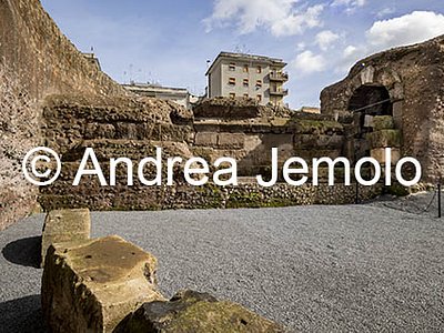 Mausoleo detto "Torrione prenestino" Visione d'insieme | Andrea Jemolo