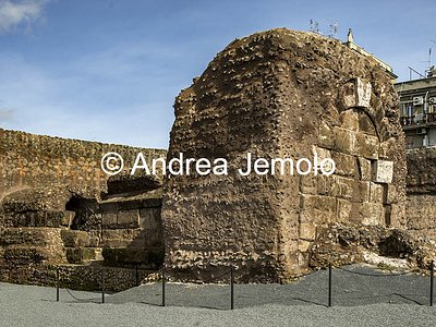 Mausoleo detto "Torrione prenestino" Cella sepolcrale | Andrea Jemolo